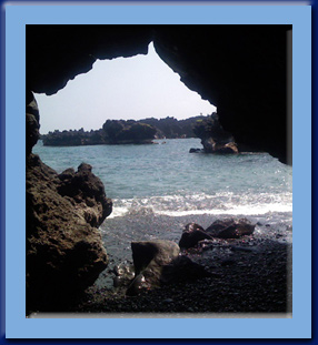 Caves at Wai'anapanapa